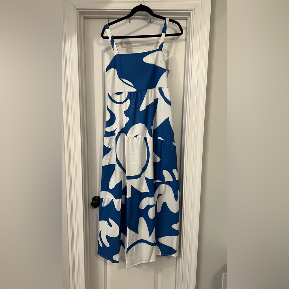 SHEIN Blue and White Abstract Maxi Dress